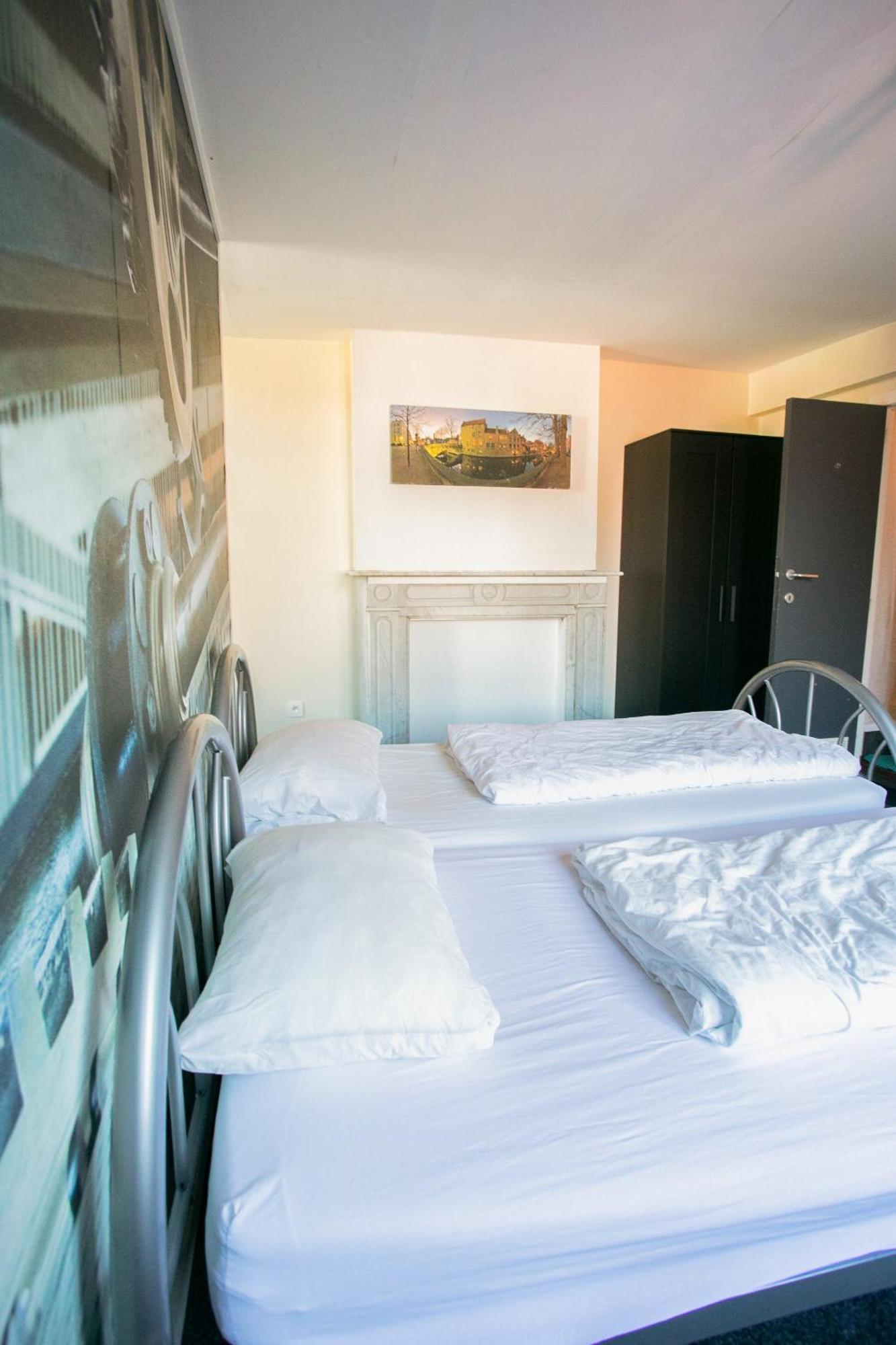 St Christopher'S Inn Hostel At The Bauhaus Brygge Rum bild