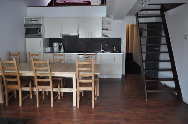 St Christopher'S Inn Hostel At The Bauhaus Brygge Exteriör bild
